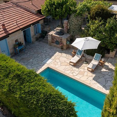 Villa Avgoustis Pachna エクステリア 写真