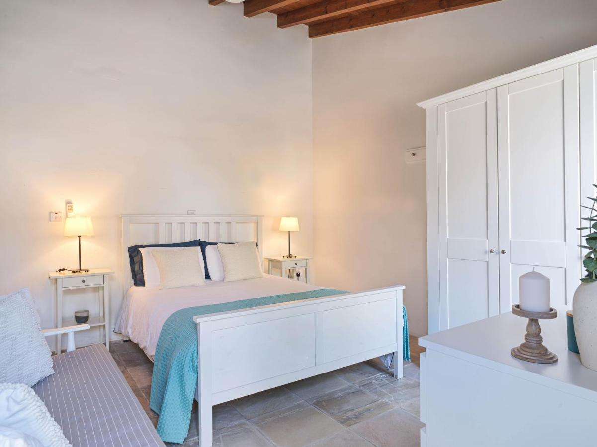 Villa Avgoustis Pachna エクステリア 写真